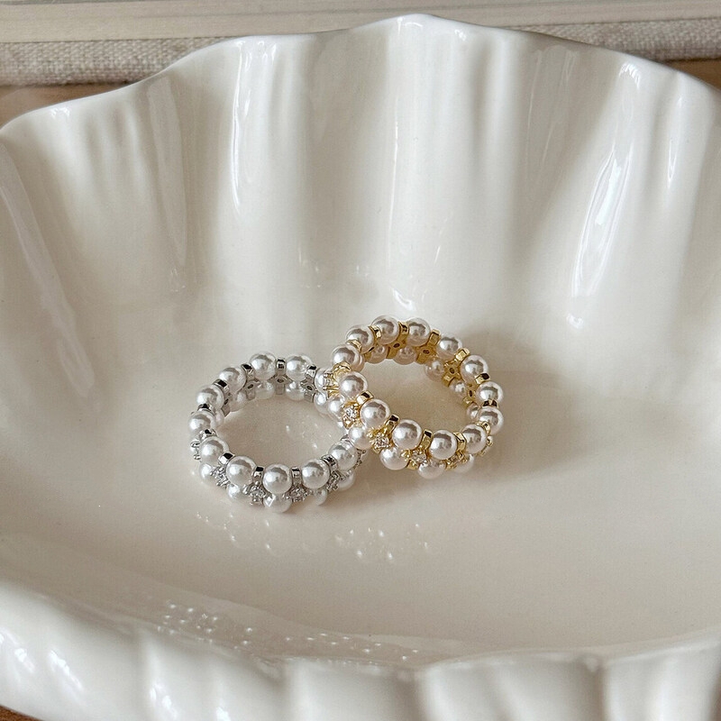 Pearls Ring